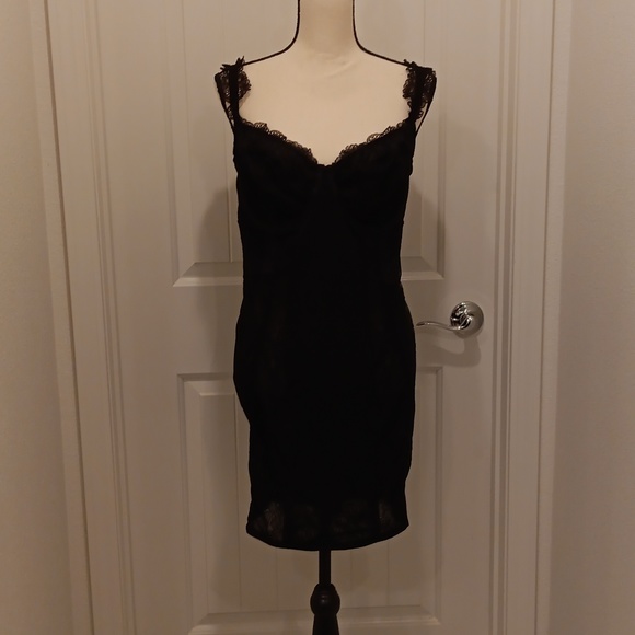 NWTS Torrid Black Chemise SZ 2 - Picture 1 of 9